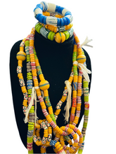 Load image into Gallery viewer, Ghanaian Native beaded necklace