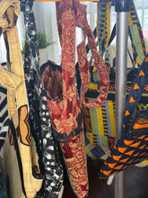Load image into Gallery viewer, Zambian side bag/pack