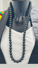 Load image into Gallery viewer, Ghanaian Native beaded necklace