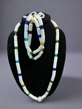 Load image into Gallery viewer, Ghanaian Native beaded necklace